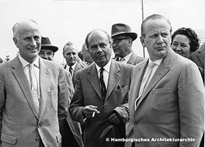 1957