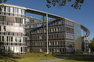 2004